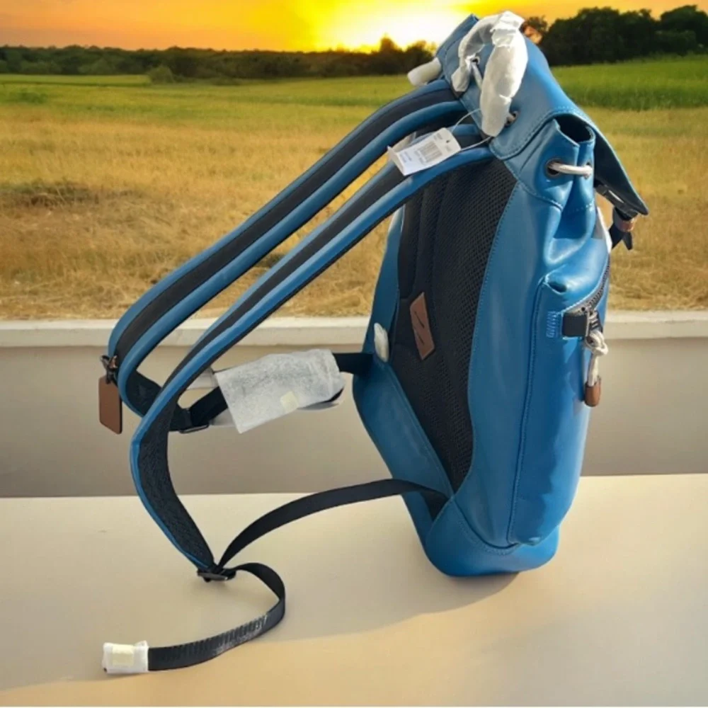 COACH Leather Laptop Backpack with Drawstring Speed-clip Closure Unisex